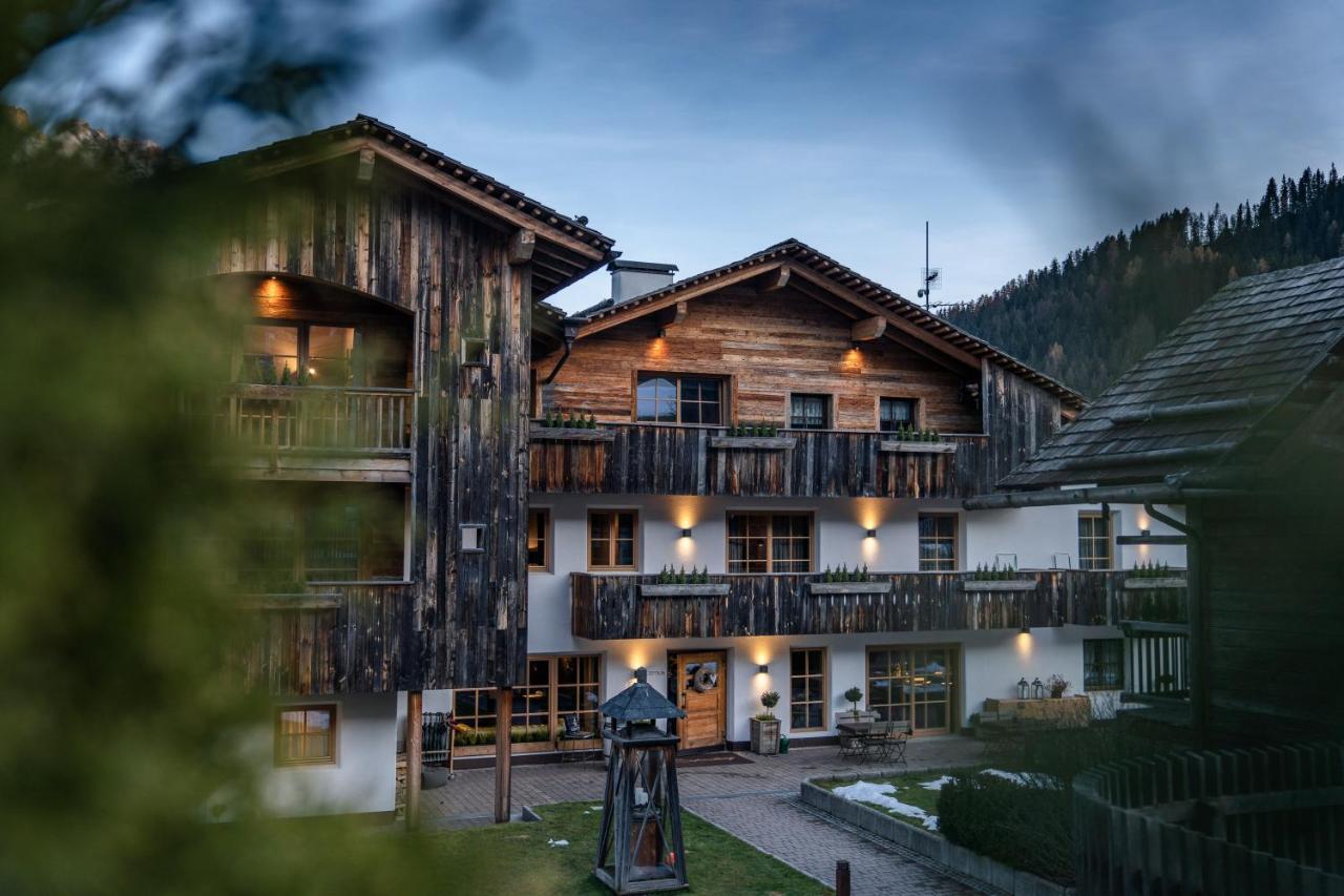 Sportony Mountain Lodges La Villa  Eksteriør billede